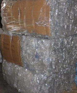 พลาสติก PET รีไซเคิลแบบอัดก้อน เศษพลาสติก HDPE ใส เกรดโพสต์อินดัสเทรียล รีโรล สำหรับบรรจุภัณฑ์เพื่อการรีไซเคิล - Product Image 3