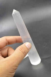 Varita de Masaje de Piedra de Selenita |   Varita de Cristal Pulido para Sanación |   OEM al por Mayor - Product Image 3