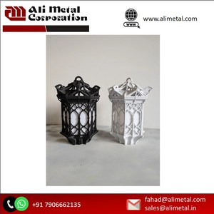 Luxury Stylish Antique Design Iron Metal <b>Candle</b> <b>Lantern</b> Customizable Indoor Home Decoration Table Lamp - Product Image 5