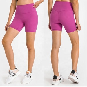 Venta caliente sin costuras suave sólido entrenamiento atlético Yoga pantalones cortos de cintura alta Biker Shorts mujeres Yoga pantalones cortos Leggings pantalón corto - Product Image 3