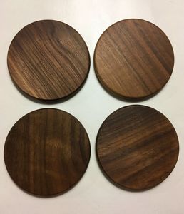 Colección de Posavasos Cuadrados de Madera Duraderos y Atemporales, Diseño Contemporáneo que Ofrece Funcionalidad Práctica y Atractivo Visual Natural para el Hogar - Product Image 6