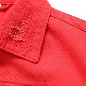 Vestes en jean de marque personnalisées pour hommes Vêtements d'extérieur en jean rouge vieilli OEM Commande en gros Veste d'approvisionnement d'usine pour homme - Product Image 4