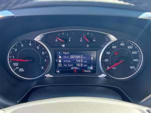 Chevrolet Blazer 3LT AWD 2022 d'occasion, incroyablement parfait, faible kilométrage, en stock, proposé à un prix fantastique - Product Image 5