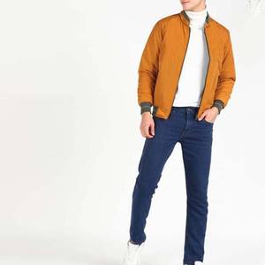 100% poliéster Material de nailon ropa Regular longitud lana satén mejor prendas de vestir exteriores hombres chaquetas de bombardero impermeable estilo High Street - Product Image 2