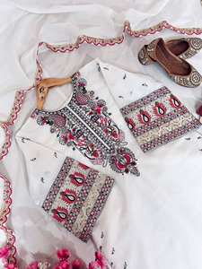 AMÉLIOREZ LA BEAUTÉ DE VOTRE GARDE-ROBE AVEC CET ENSEMBLE KURTI-PLAZZO NOUVELLEMENT LANCÉ beau coton de soie romain - Product Image 5