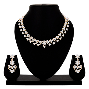 Alex Jewellery-Conjunto de collar de gargantilla de diamantes austriacos florales delicados - Product Image 1