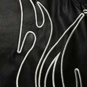Ropa deportiva bordada personalizada para mujer, ropa deportiva informal, pantalones cortos, cintura media, cierre de cremallera con decoración de encaje, colocación de logotipo flexible - Product Image 6