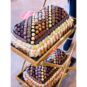 ถาดเสิร์ฟช็อคโกแลตโลหะสีทองสุดสร้างสรรค์เครื่องใช้สำหรับโรงแรมทำมือสำหรับวางโชว์ขนมหวานสำหรับร้านอาหารและโรงแรม - Product Image 4