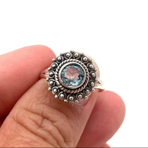 Anillo de estilo bohemio de plata hecho a mano, joyería de plata de ley 925, Topacio Azul, piedras preciosas, anillo de tendencia, joyería para mujer, regalo para ella - Product Image 1