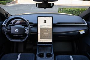 Fisker Ocean One USADO de 2023 - Product Image 5