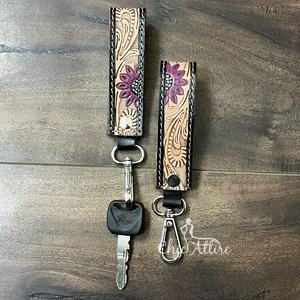 Nouveauté Porte-clés en cuir de vache véritable fait main de luxe personnalisé pour cadeau Accessoires Porte-clés unique pour unisexe - Product Image 1