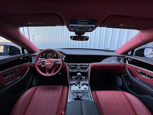 Bentley Flying Spur Azure Híbrido NEGRO 2023 Usado en Buenas Condiciones, Certificado y Limpio - Product Image 3