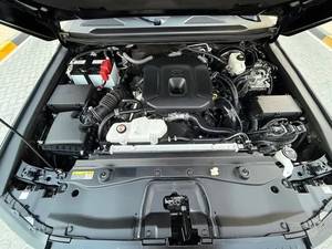รถยนต์มือสอง ปี 2024 สำหรับ Prado TXL 2.8L Turbo 4WD Luxury SUV ภายในสีเข้ม หุ้มหนัง ยาง R17 พวงมาลัยซ้าย |   พร้อมส่งออก - Product Image 3