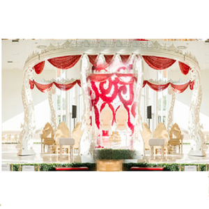 Mandril FRP de pavo real blanco para boda, de diseño de EE. UU., de lujo, para el Reino Unido - Product Image 1