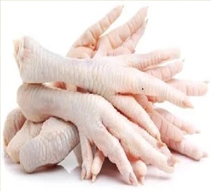 Patas de Pollo Congeladas a Granel de la Mejor Calidad, Pollo Entero Bajo en Grasas, Certificado Halal, Listo para Exportar, IQF, Envasado al Vacío, Cafeinado - Product Image 1