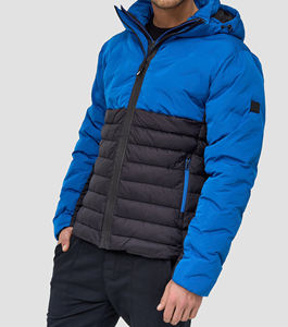 Veste bouffante à capuche et à manches longues pour hommes, légère, chaude, logo personnalisé, design de couleur bicolore pour l'extérieur - Product Image 3