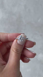 À la mode 18K solide or jaune mariage fiançailles laboratoire cultivé diamant rond brillant coupe Solitaire 6 griffes caché Halo promesse anneaux - Product Image 6