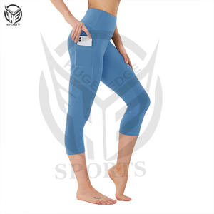 Venta al por mayor personalizado de cintura alta deportes entrenamiento Yoga pantalones leggings para mujeres poliéster suave gimnasio fitness leggings con bolsillo - Product Image 3