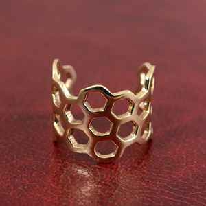 แหวนรังผึ้งทองเหลืองแข็งขายดีที่สุดใน925เงินสเตอร์ลิงหรือเครื่องประดับชุบทอง18K สำหรับผู้หญิงแหวนผึ้งเครื่องประดับแฟชั่น - Product Image 1