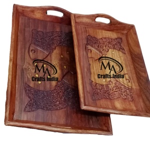 Plateau de service en bois vintage de qualité supérieure, accents en laiton, sculpture décorative, couleur marron, marque M CRAFTS INDIA, logo personnalisé - Product Image 1