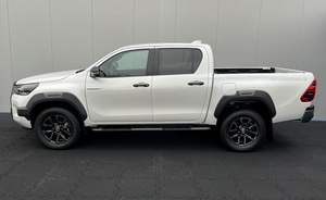 2023สำหรับ Toyota HILUX 2.8 D4-D Double Cab ใช้กับเบาะหนังพวงมาลัยซ้าย - Product Image 3