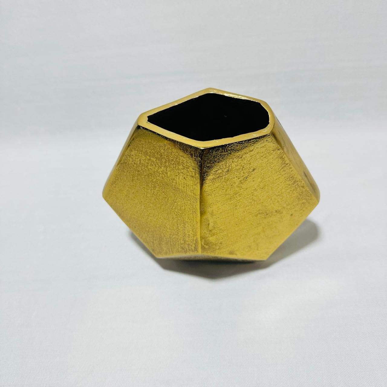 ALL COLORS & FINISHING AVAILABLE ON REQUEST