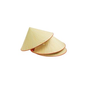 Sombrero Cónico Vietnamita Hecho a Mano de Primera Calidad, Sombrero de Paja Natural Ecológico - Product Image 3