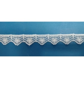 Vente chaude : Bordure en dentelle en nylon/organza brodée de fleurs blanches, écologique et respirante, pour voiles de mariage, tenues de créateurs, en gros - Product Image 1