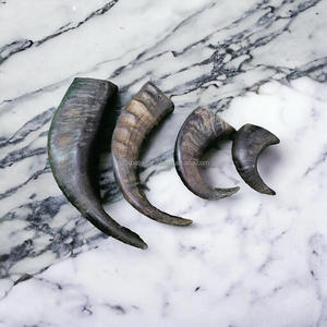 Jouets à mâcher pour chiens en corne de buffle sculptée de haute qualité, en tailles petite, moyenne et grande - Product Image 2