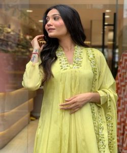 Bordado étnico de red de seda a la moda hilo secuencia trabajo Salwar Kameez traje Bodas de lujo Dupatta ropa precio al por mayor - Product Image 6