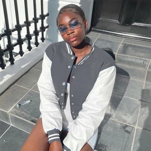 Fabricant de veste universitaire imperméable de qualité supérieure Vestes universitaire pour femme en gros Nouvelles vestes Letterman pour femmes - Product Image 2