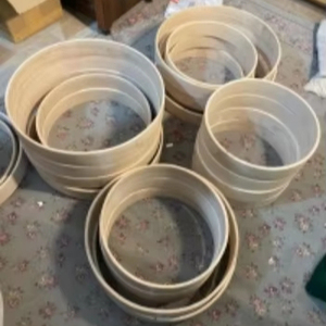 Cerceaux en bois naturel de taille personnalisée / Anneaux de broderie pour la décoration - Product Image 1