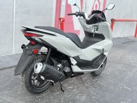 ASSEMBLE NEW 2026 Hondas PCX Nouveau Scooter-Moped Moto