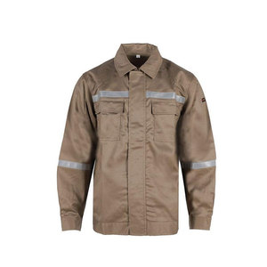 Style amélioré par la sécurité avec caractéristiques de protection Uniforme de travail Poches supplémentaires pour plus de commodité Uniforme de travail - Product Image 2