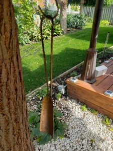 Rehausseur de chaussures en métal vintage classique, conçu pour faciliter l'enfilage des chaussures, avec un attrait décoratif antique pour l'affichage à domicile, en provenance d'Inde - Product Image 5