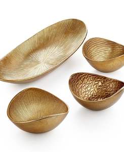 Bol de service traditionnel décoratif en laiton conçu pour les buffets festifs ou les repas de style royal dans les maisons indiennes - Product Image 3