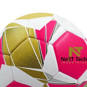 ลูกฟุตบอลเย็บมือ Next Tech Professional Match Ball สำหรับการแข่งขัน พร้อมดีไซน์และโลโก้ที่ออกแบบเองได้ - Product Image 6
