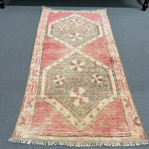 Vintage Turkish Rug, Small 1.5x3.1 ft (45x95 cm) Rug, <b>Red</b> Camouflage <b>Wool</b> Rug - Product Image 2