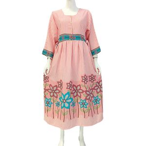 Meilleures ventes !! Robe décontractée pour femmes à manches longues 7/8 avec col carré et longueur midi par Chrysanta - Product Image 4