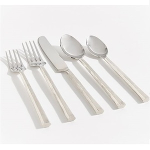 Ensemble de couverts portugais à poignée décorative faite à la main couverts en acier inoxydable aspect royal conception personnalisée pour les fêtes - Product Image 5