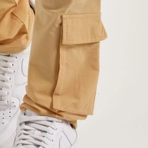 กางเกงคาร์โก้ผ้าไนลอนยืดได้สำหรับผู้ชายดีไซน์ตามสั่งปักสไตล์สตรีทสไตล์อเมริกันมาใหม่ - Product Image 6
