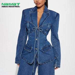 Tenue streetwear décontractée moderne Blazer en denim sur mesure Motif uni Détail de nœud à l'avant Pantalon à jambes larges Taille haute Décoration de logo - Product Image 1