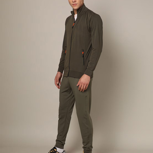 Venta Directa: Conjuntos Deportivos para Hombre con el Mejor Diseño, Patrón Sólido, para Invierno, Ecológicos, Resistentes al Viento, 100% Algodón, Pakistán - Product Image 2