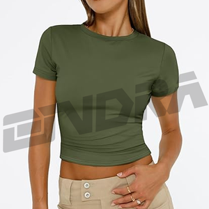 เสื้อยืดครอปผ้าฝ้ายลำลองสำหรับผู้หญิง ปี 2025 คอกลม แขนสั้น ระบายอากาศดี สไตล์สตรีทแวร์ ทันสมัย ขายส่ง ODM ผลิตตามสั่ง OEM ผลิตจากโรงงาน - Product Image 2