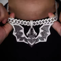 Colgante de murciélago de plata de ley con incrustaciones de moissanita negra y plateada, chapado en oro rosa, para hombre, joyería hip hop con diseño de alas llamativas, para fiesta