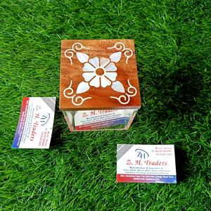 กล่องของขวัญสุดหรูสำหรับรอมฎอนและอีดมูบาร็อค กล่องใส่ผลไม้อบแห้งและขนมหวานอะคริลิกใส ดีไซน์หรูหรา พร้อมฝาไม้มุก - Product Image 1