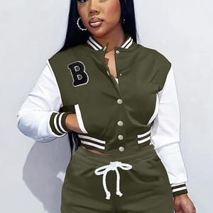 Chaquetas universitarias de algodón acolchadas para mujer con logotipo personalizado Manga larga de diseño recortado ecológico de invierno de alta calidad - Product Image 1