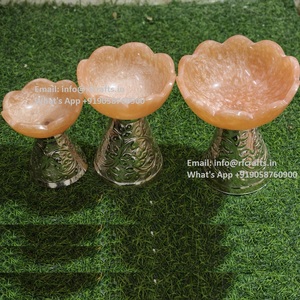 ชามเสิร์ฟสลัดหมุนวนสีชมพูขนาดใหญ่เป็นมิตรกับสิ่งแวดล้อมช้อนฐานโลหะทำด้วยมือทำจากเรซินของขวัญสำหรับธุรกิจเครื่องใช้บนโต๊ะอาหาร - Product Image 1