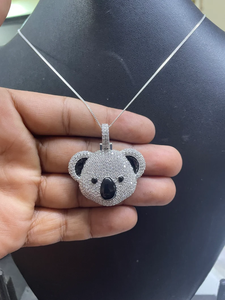 Colgante de Koala para Mujer, Plata de Ley 925 Chapado en Oro Blanco de 18K, Moissanita Esmalte Negro, Acero Inoxidable - Product Image 2