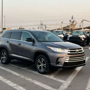 Nuevas llegadas para el mercado global: Toyota Highlander LE 3.5L V6 AWD 4x4 2019 - Product Image 1